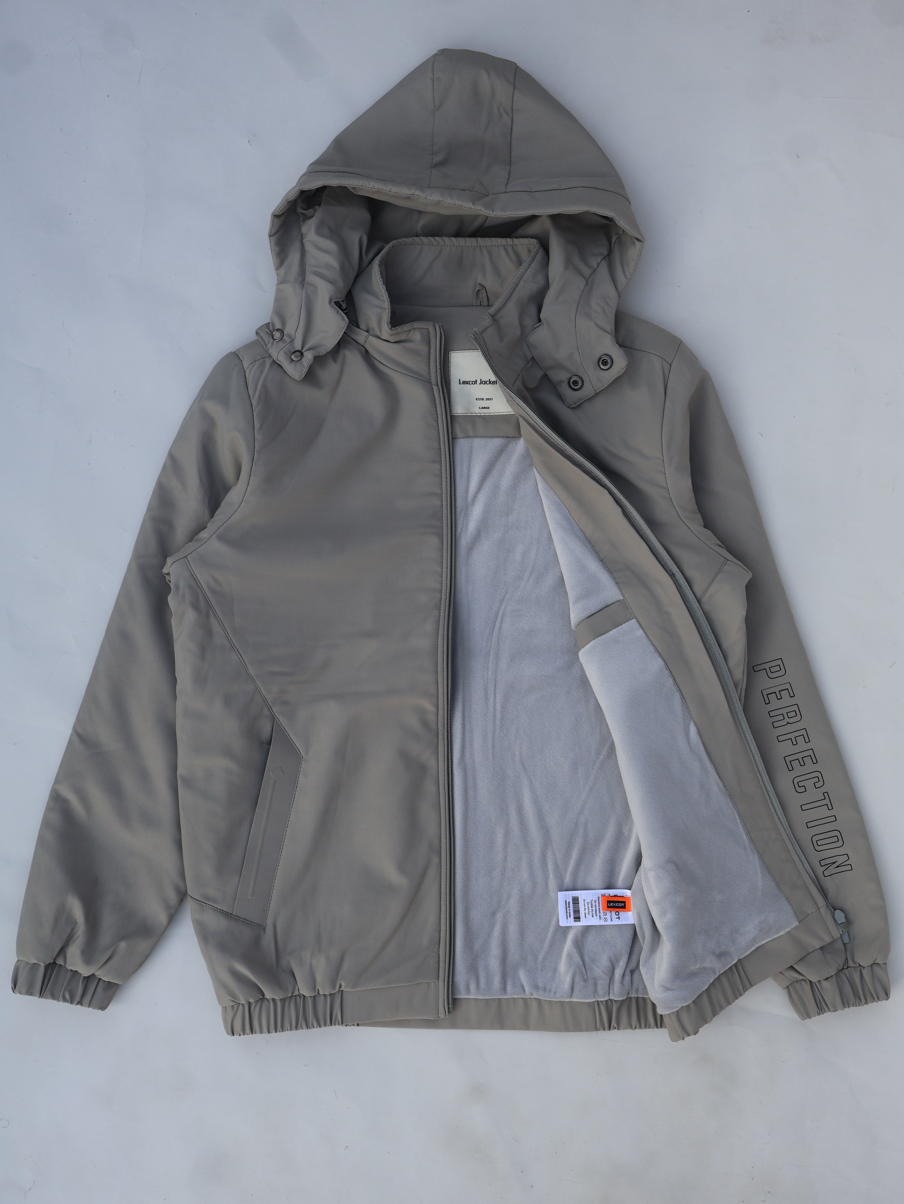 WINTER HOODED JACKET FOR MEN'S