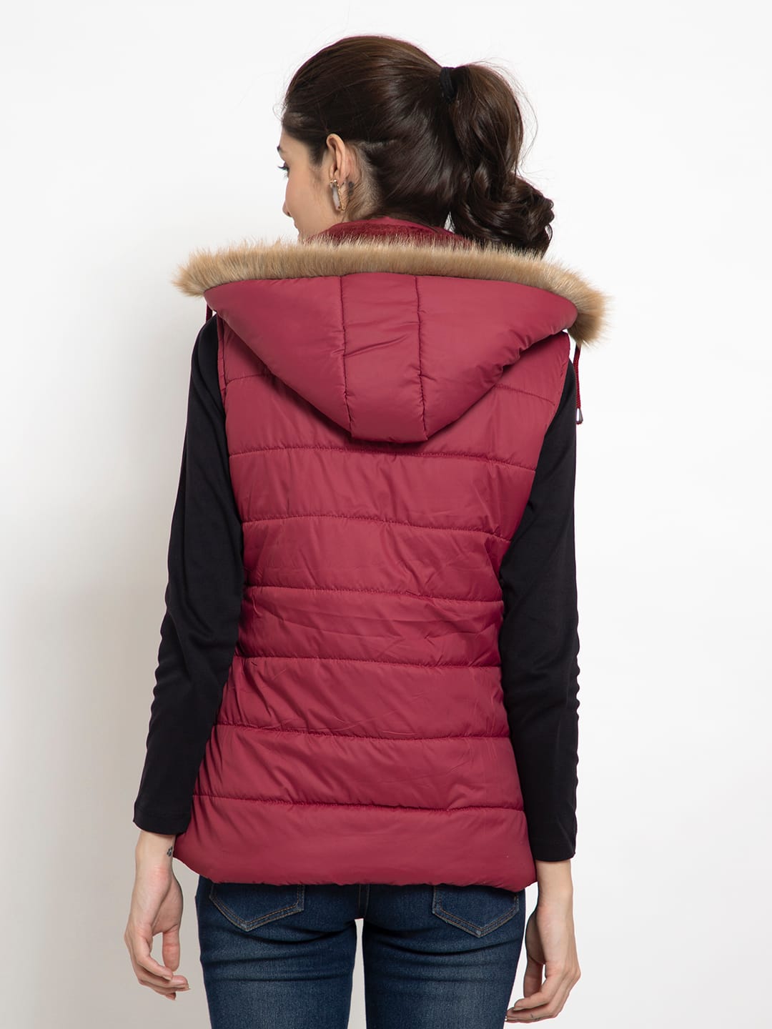 Women's Sleeveless jacket - Mahroon