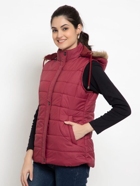 Women’s Sleeveless jacket – Mahroon